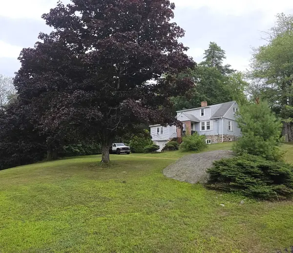 115 Hovey Road, Londonderry, NH 03053