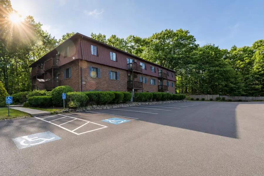60 Old Hackett Hill Road #2H, Manchester, NH 03102 - #2