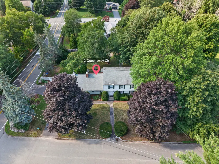 2 Queensway Circle, Nashua, NH 03062 - #2