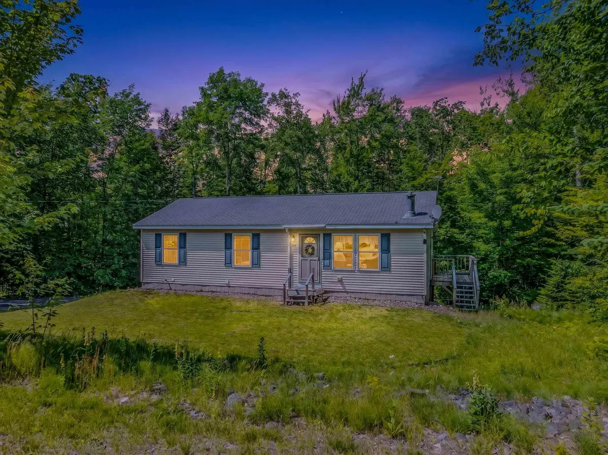 159 James Street, Bethlehem, NH 03574 - #1