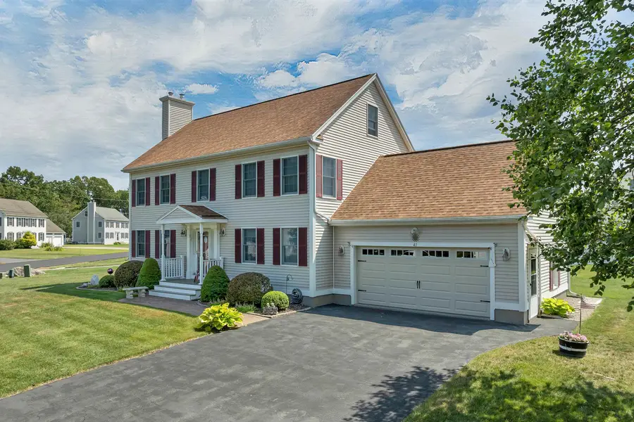 41 Viola Circle, Seabrook, NH 03847 - #3