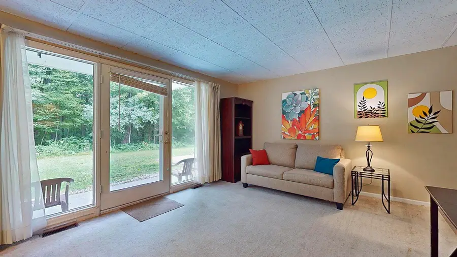 100 Kennedy Drive #4, South Burlington, VT 05403 - #2