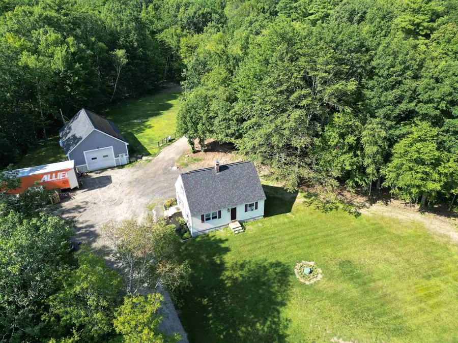 90 Green Road, Raymond, NH 03077 - #2
