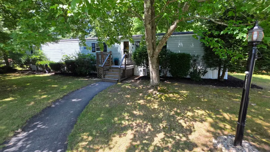 6 Saturn Lane, Nashua, NH 03062 - #2