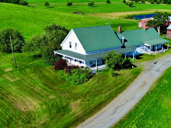 709 Jockey Hill Road, Landaff, NH 03585