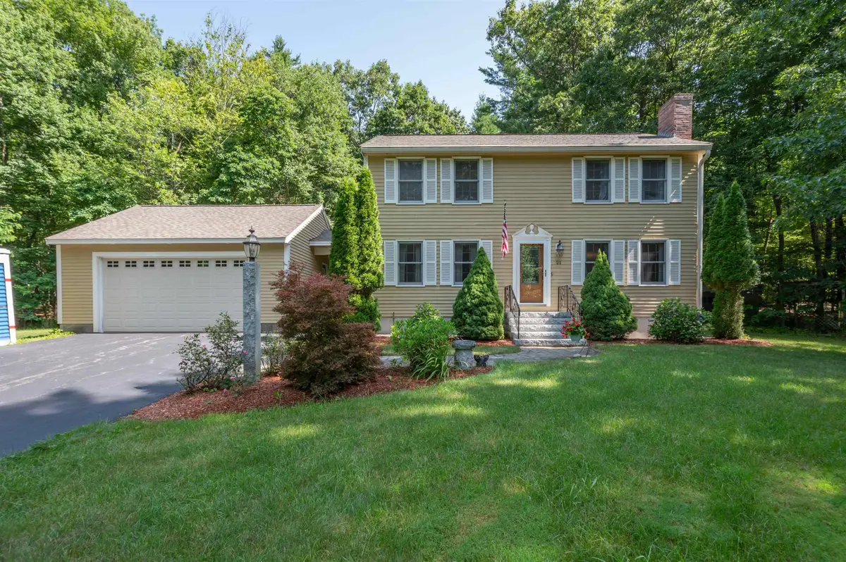 21 Marty Drive, Merrimack, NH 03054 - #1