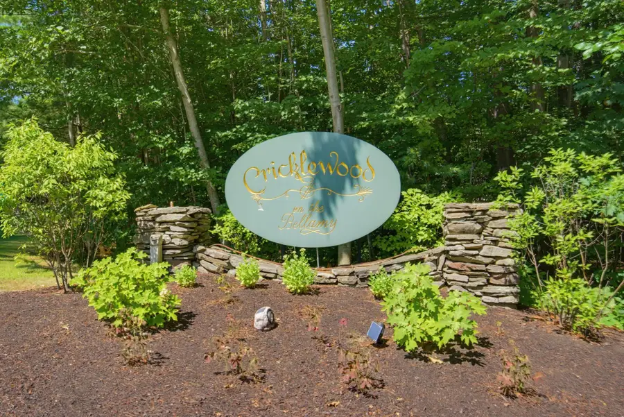 25 Clearwater Drive, Dover, NH 03820 - #2