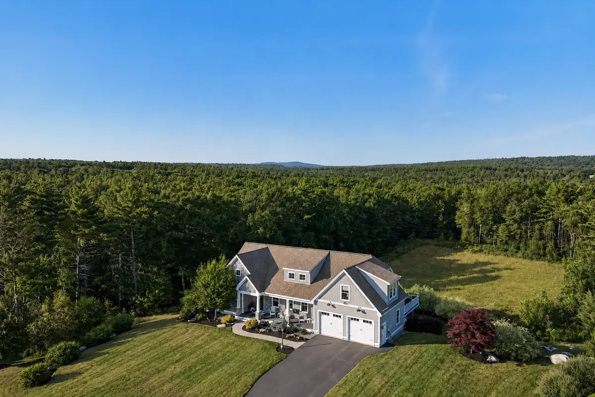 18 Sunrise Circle, Auburn, NH 03032 - #1