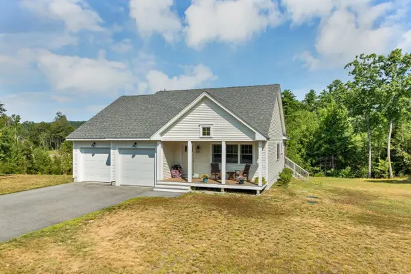 14 Village Corner Road, Wolfeboro, NH 03894