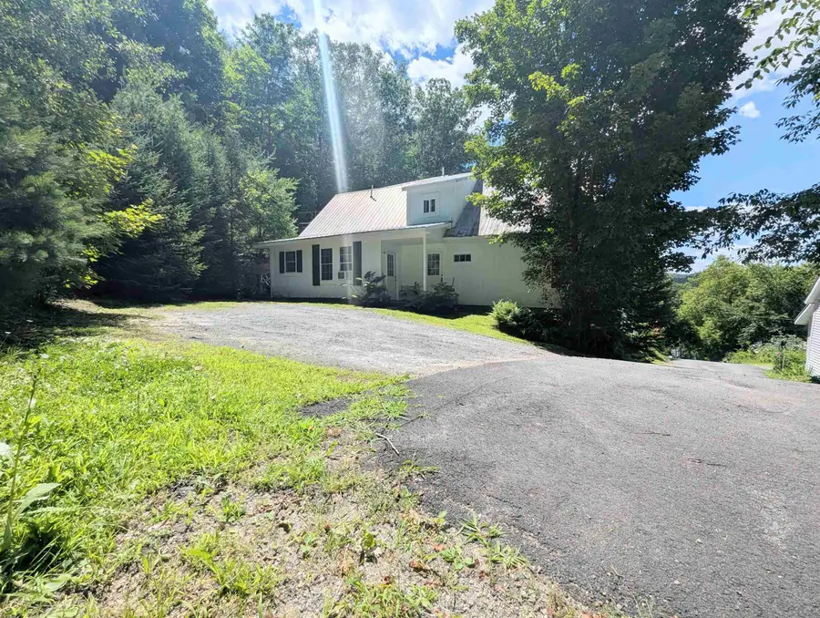 60 James Street, Saint Johnsbury, VT 05819 - #3
