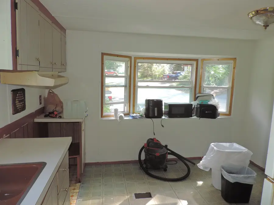 121 Woodland Circle, Raymond, NH 03077 - #3