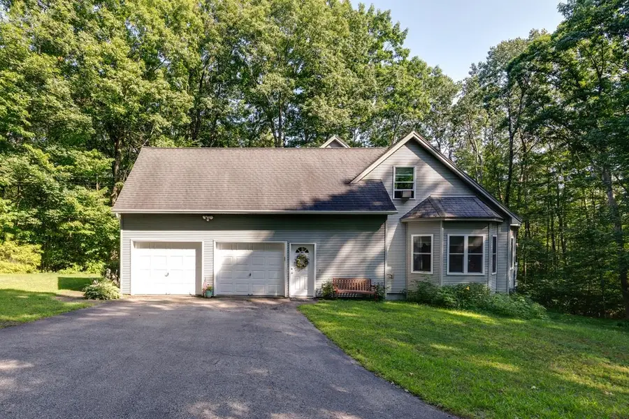 14 Fieldstone Drive, Hooksett, NH 03106 - #3