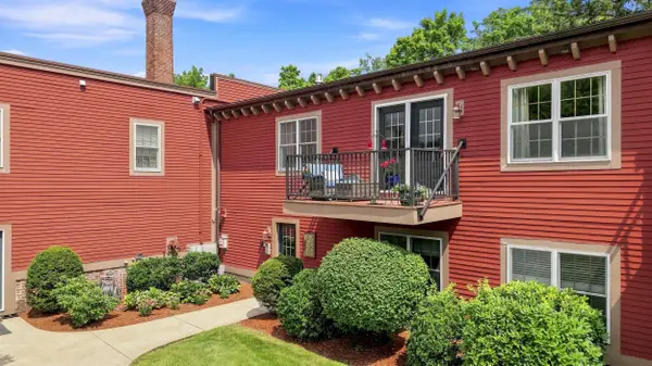 7 Chester Road #306, Derry, NH 03038