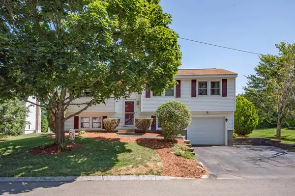 3 Copperfield Drive, Nashua, NH 03062