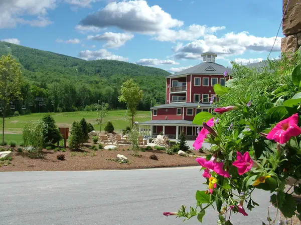 243 Qtr. I V Jackson Gore Inn, Ludlow, VT 05149