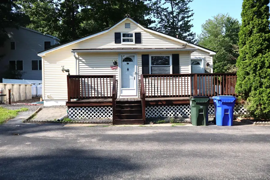 56 Arbutus Lane, Manchester, NH 03109 - #2