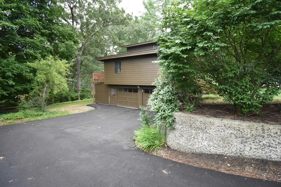 3 Eastbrook Drive, Nashua, NH 03060 - #3
