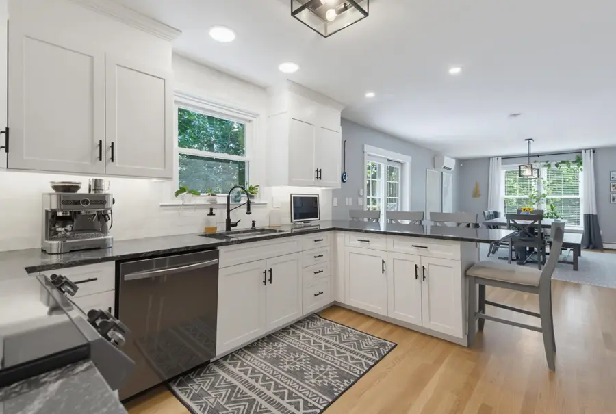 41 Samuel Hanson Avenue, Dover, NH 03820 - #3