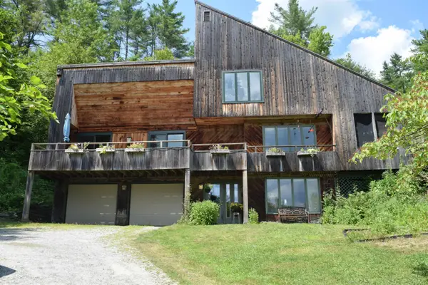 1123 Snipe Ireland Road, Richmond, VT 05477