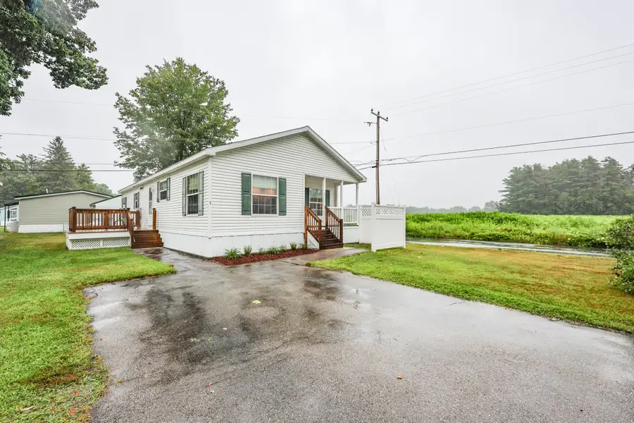 545 Elm Street #1, Milford, NH 03055 - #2