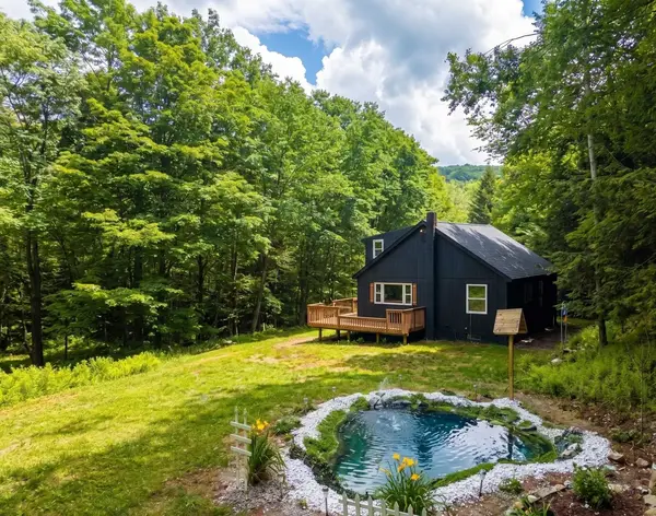 37 Wright Road, Ludlow, VT 05149