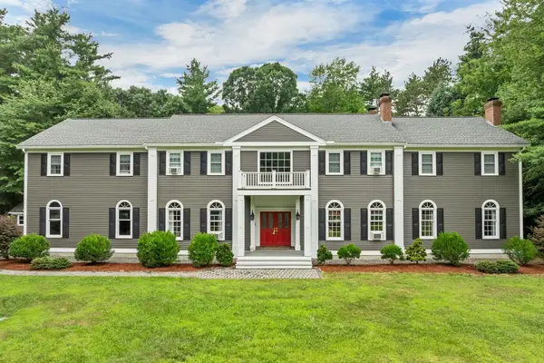 31 N Pepperell Road, Hollis, NH 03049