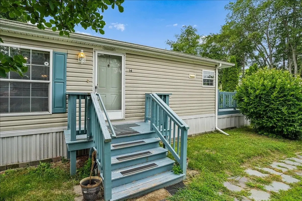 14 Gertrude Avenue, Raymond, NH 03077 - #1