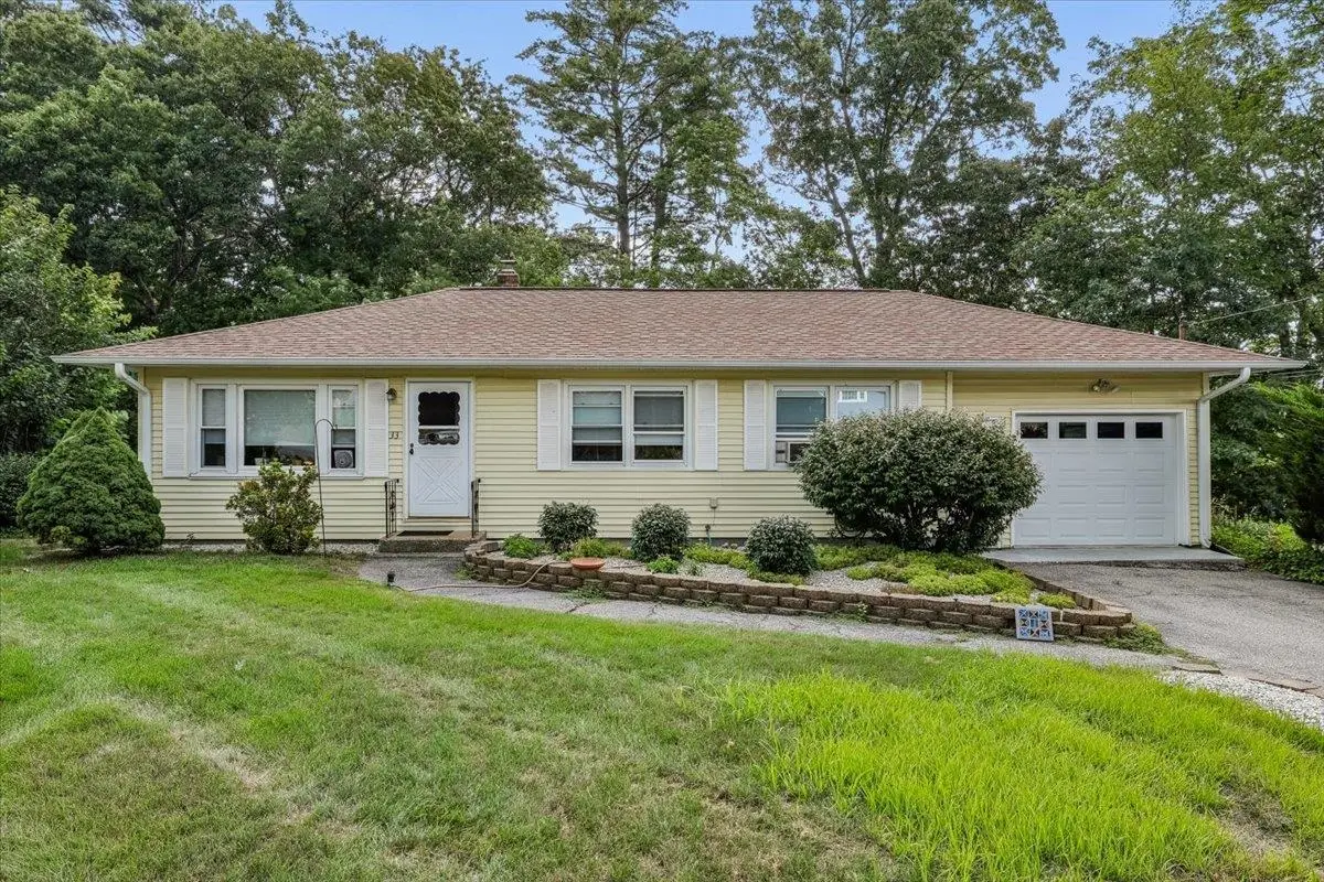 33 Stanford Road, Nashua, NH 03064 - #1