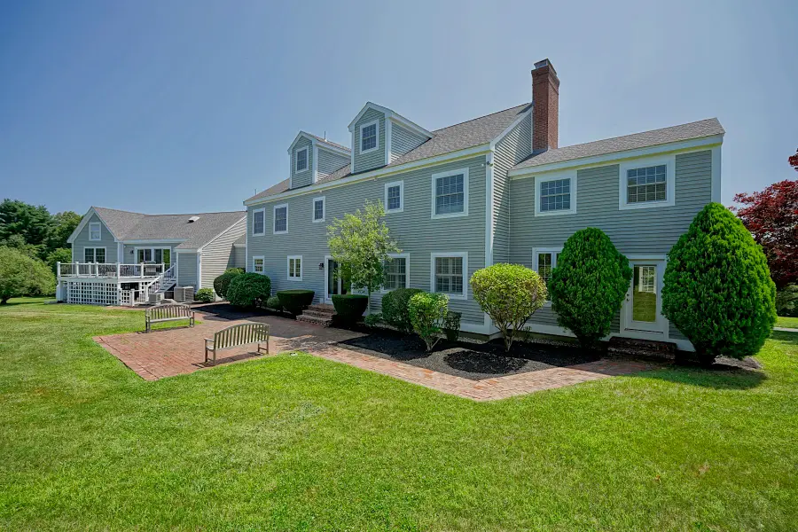 15 Curtis Road, Hampton Falls, NH 03844 - #3