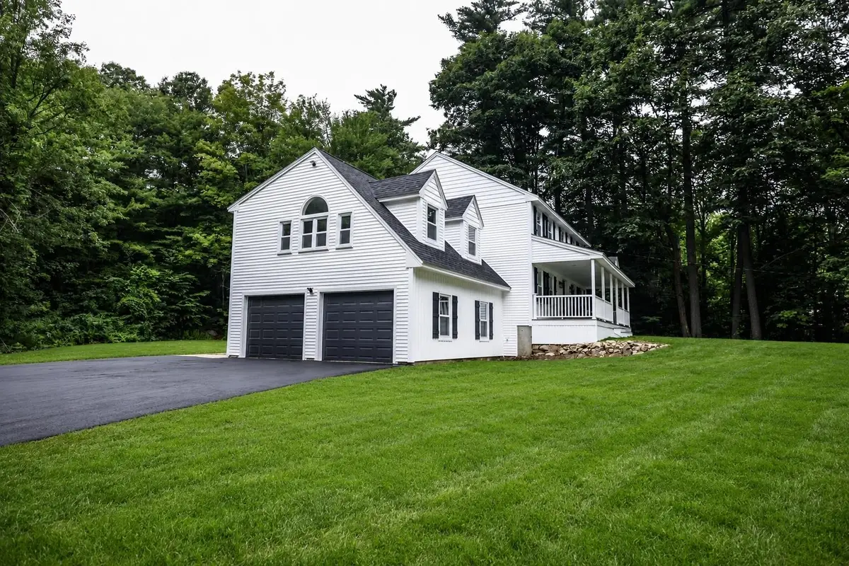 157 Hooksett Road, Auburn, NH 03032 - #1