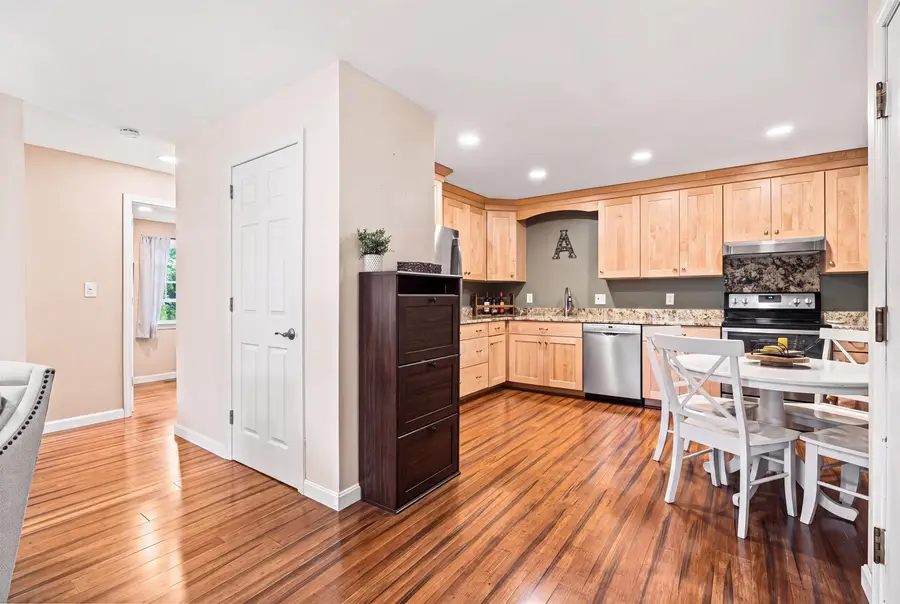 7 Autumn Leaf Drive #9, Nashua, NH 03060 - #3