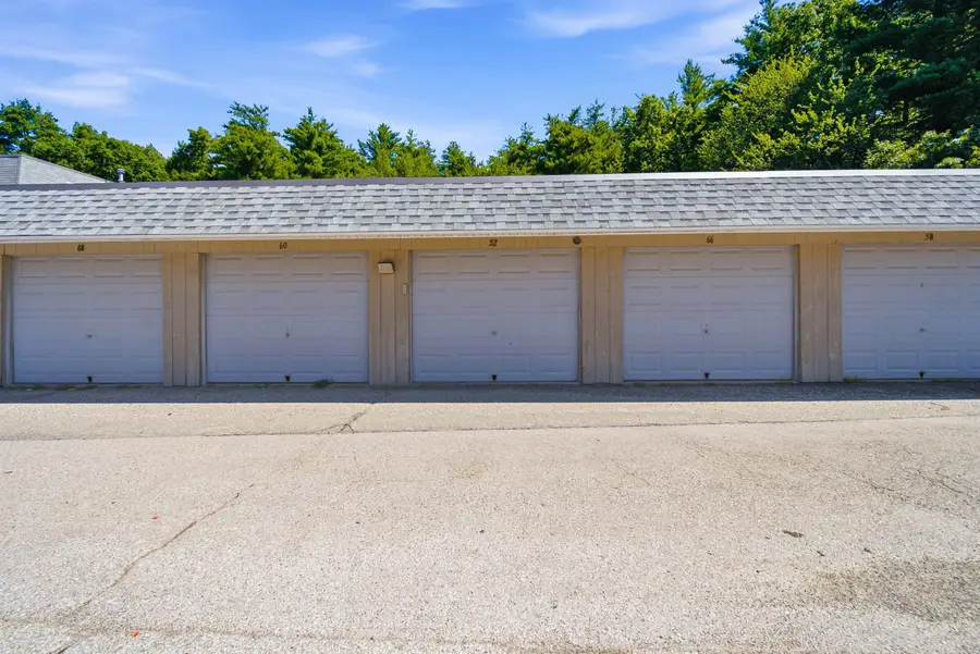 5 Knights Bridge Drive #K208, Nashua, NH 03063 - #3