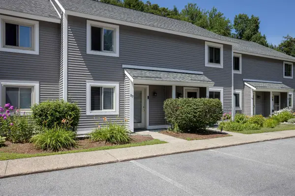 207 Sugar Tree Lane, South Burlington, VT 05403