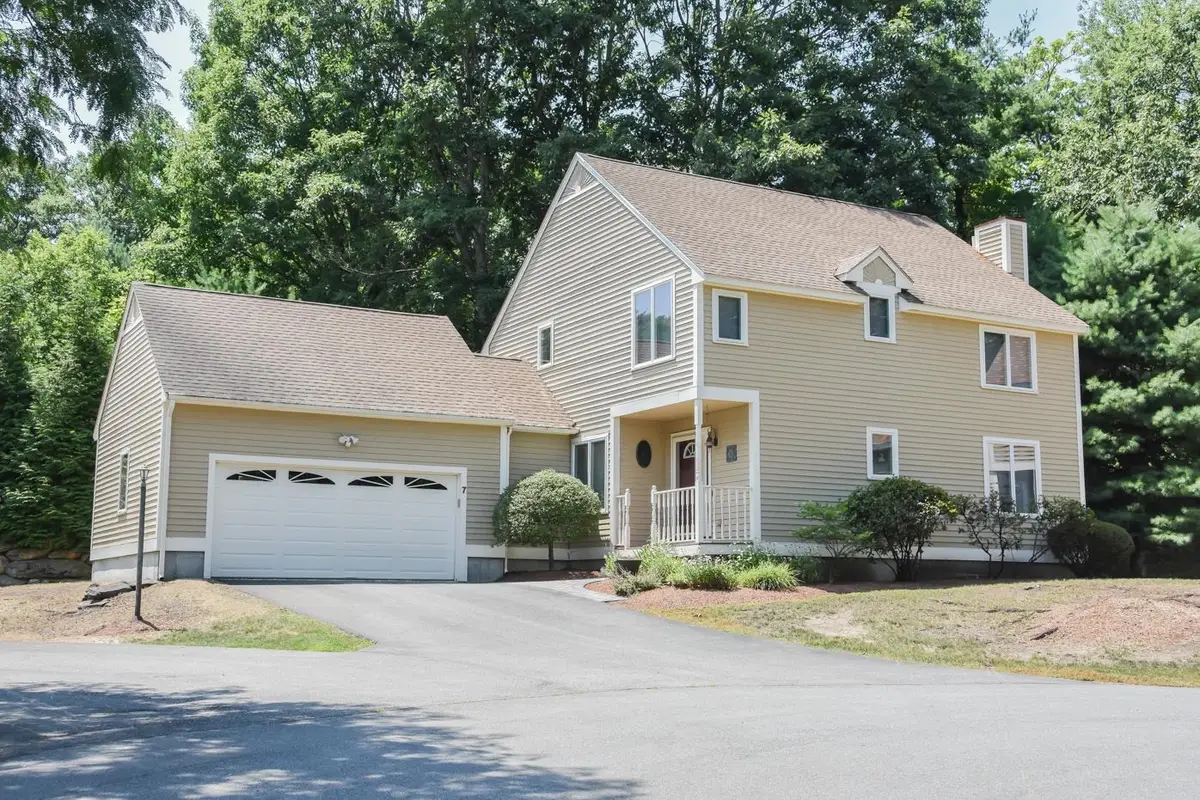 7 Casey Circle, Nashua, NH 03063 - #1