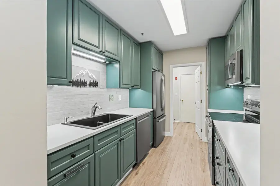 16 Ledgewood Hills Drive #308, Nashua, NH 03062 - #2
