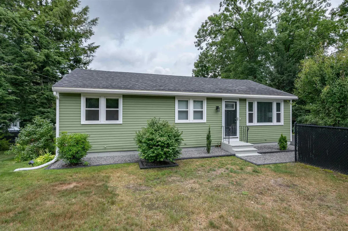 490 Broad Street, Nashua, NH 03063 - #1