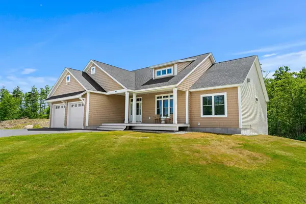 441 Blane Circle #12, Pembroke, NH 03275
