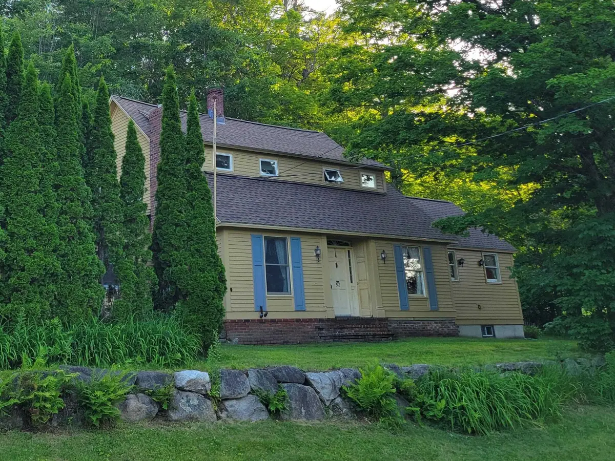 52 Chase Street, Sunapee, NH 03782 - #1