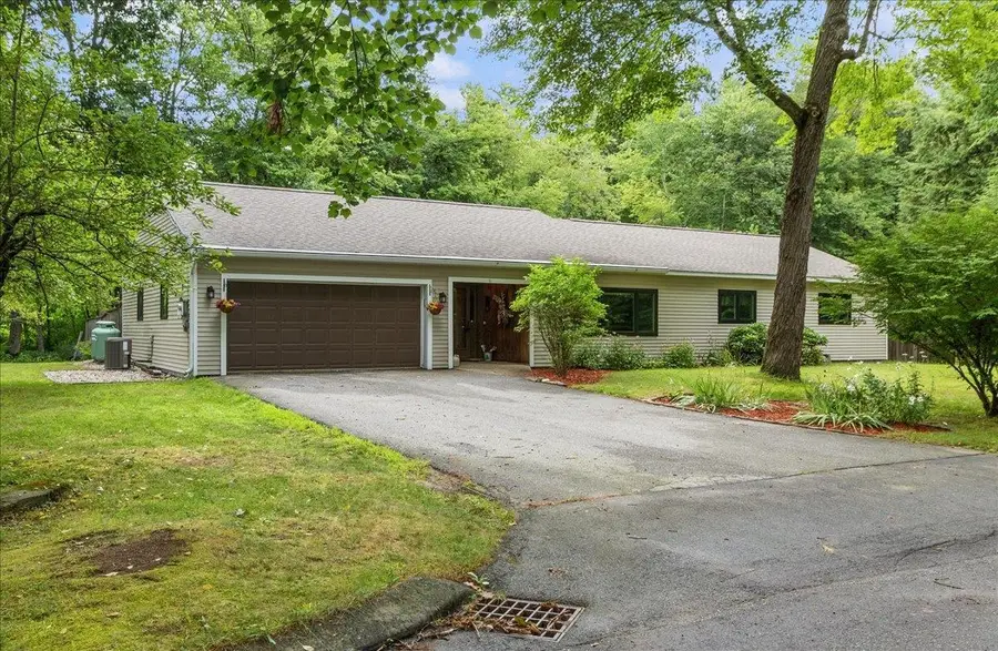 6 Fir Street, Merrimack, NH 03054 - #3