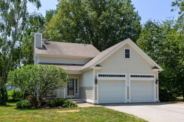 419 Winnacunnet Road, Hampton, NH 03842