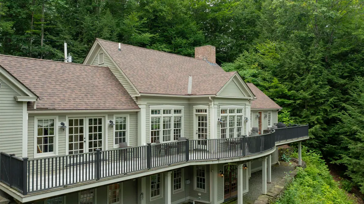 145 Stephen Day Lane, Hartford, VT 05059 - #1