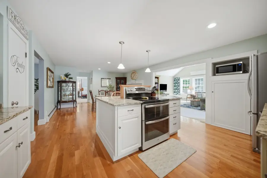 451 Boston Post Road, Amherst, NH 03031 - #2