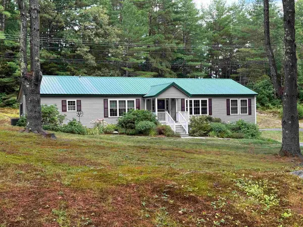 905 River Road, Bridgewater, NH 03264