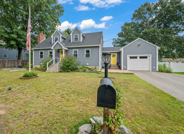 30 Forest Court, Seabrook, NH 03874