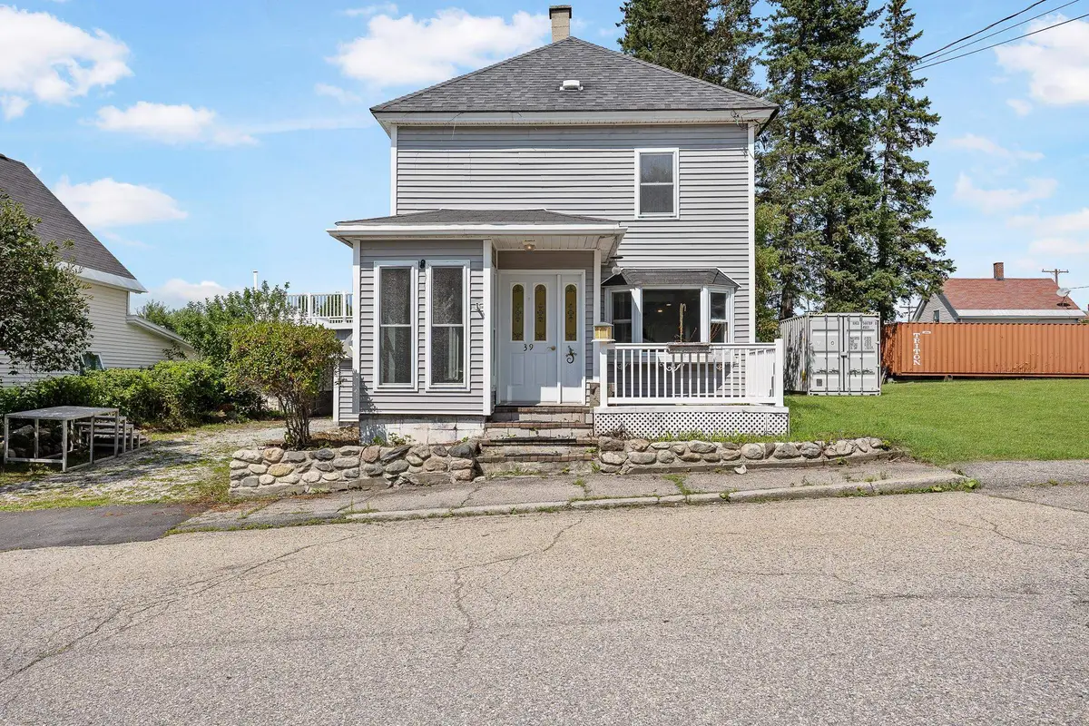 39 Devens Street, Berlin, NH 03570 - #1