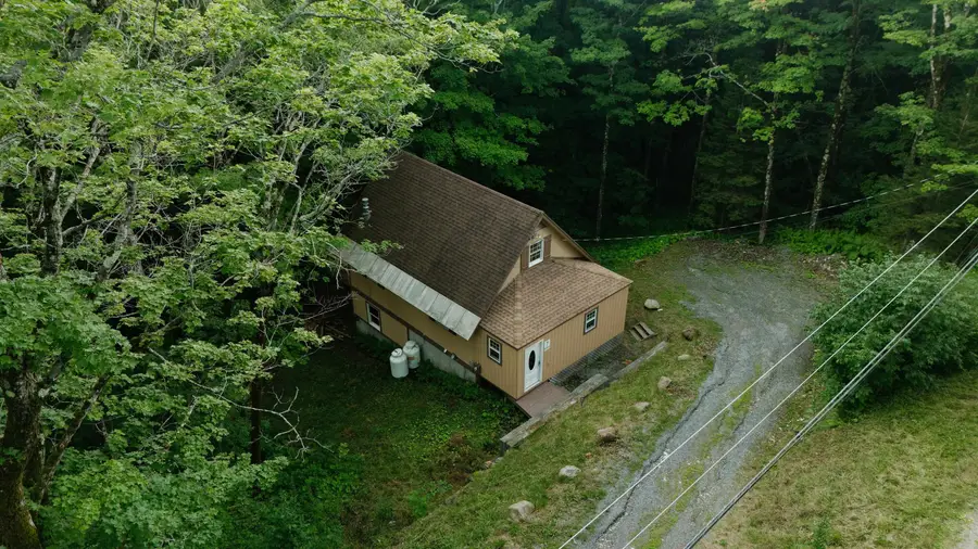 21 Big Bend Loop, Wilmington, VT 05363 - #2