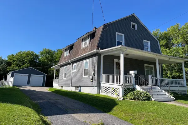 126 Crescent Street, Rutland City, VT 05701