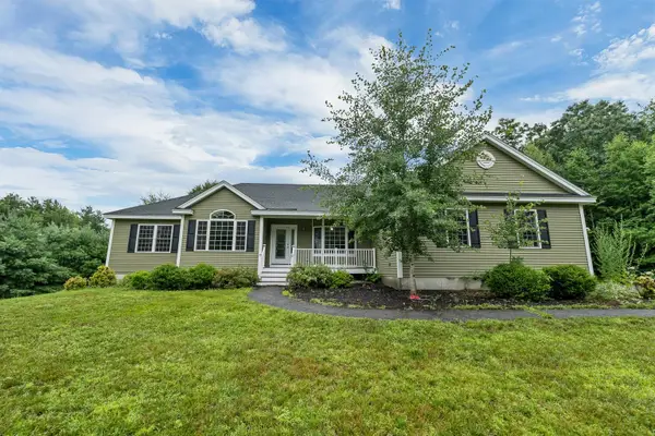10 Zoe Lane, Newton, NH 03858