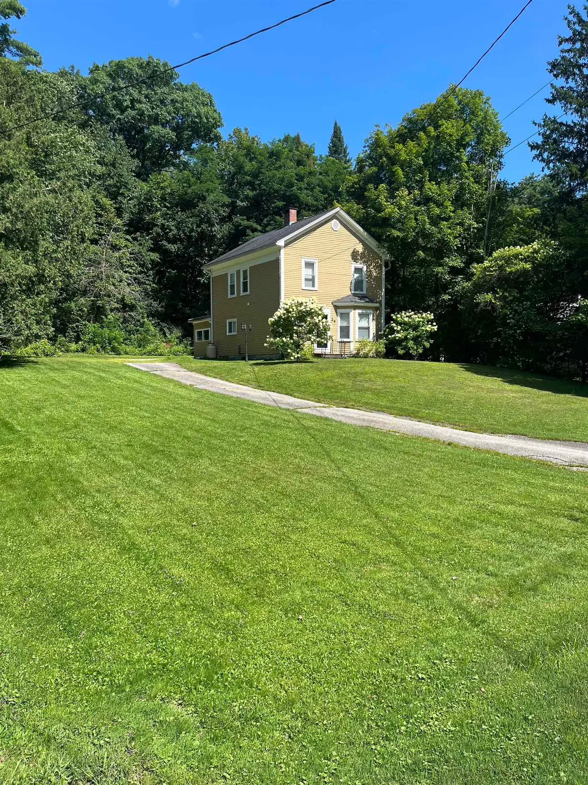 24 Pleasant Street, Proctor, VT 05765 - #1