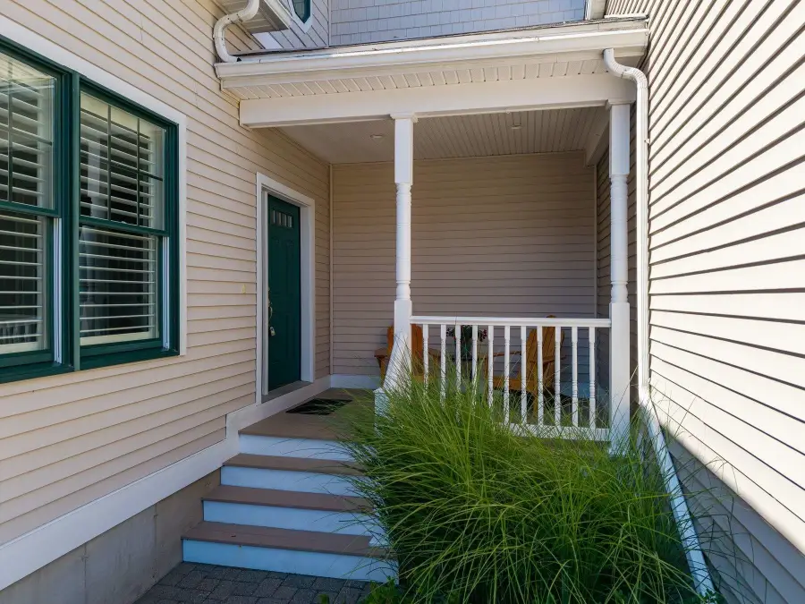 1177 Sagamore Avenue #2, Portsmouth, NH 03801 - #3